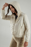 chaqueta-acolchada-con-capota