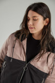 Chaqueta acolchada con capota