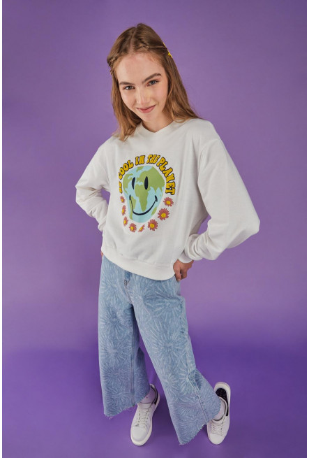 Buzo cuello redondo estampado.