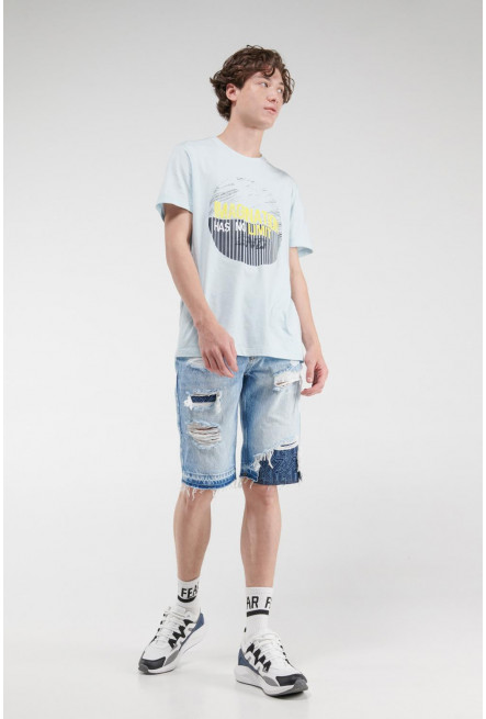 Camiseta manga corta estampada.