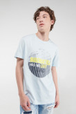 Camiseta manga corta estampada.