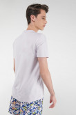 Camiseta manga corta estampada.