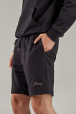 bermuda-loungewear-con-estampado-en-frente-inferior