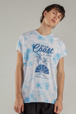 Camiseta manga corta con estampado.