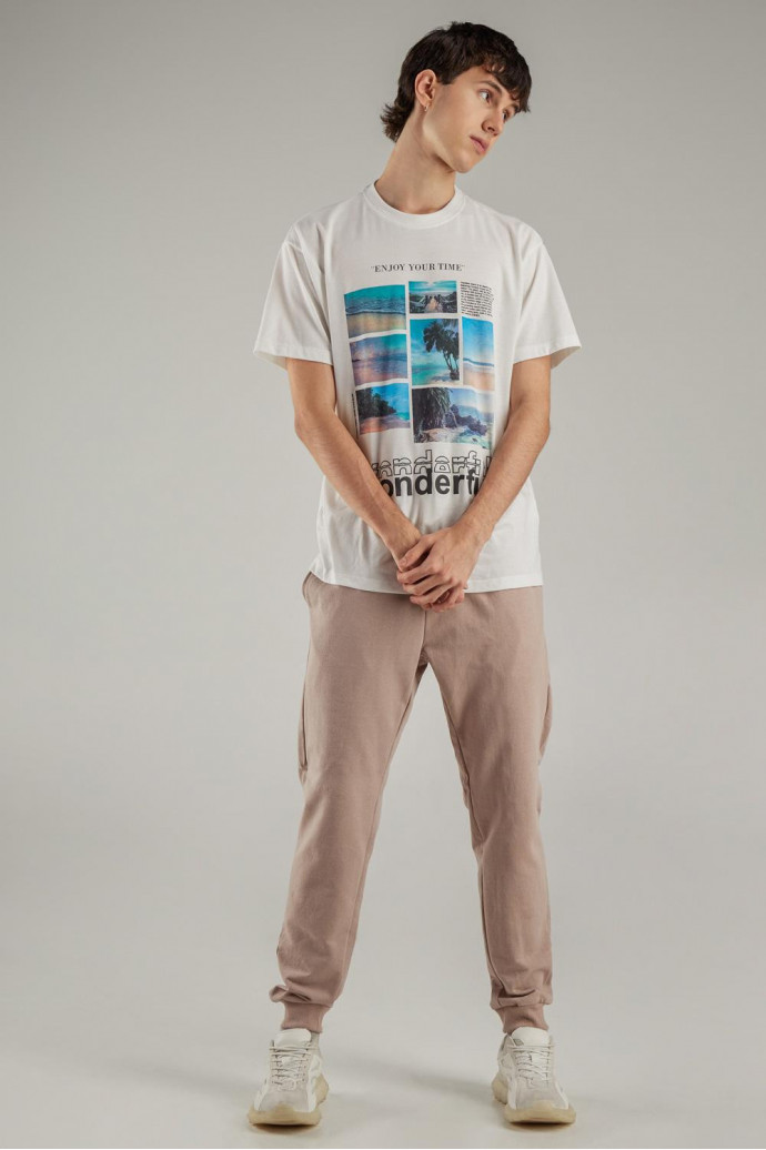 Camiseta estampada, cuello redondo, manga corta
