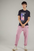 Pantalon jogger con pretina y puños en rib, estampado localizado