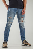 Jean Slim con rotos