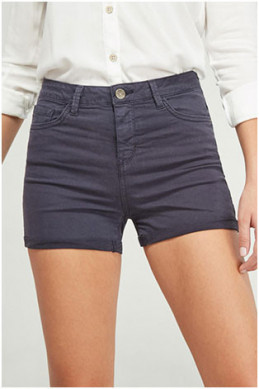 Short curvy