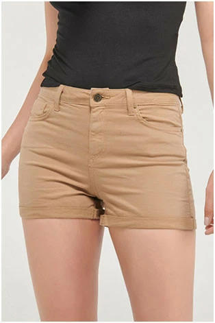 Short curvy