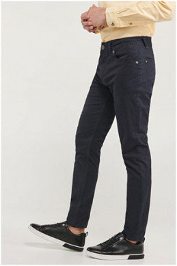 Slim fit
