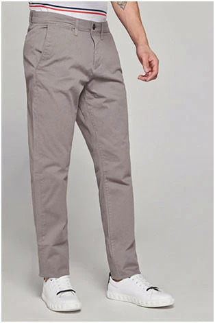 Slim fit