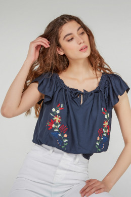 Blusas Bordadas